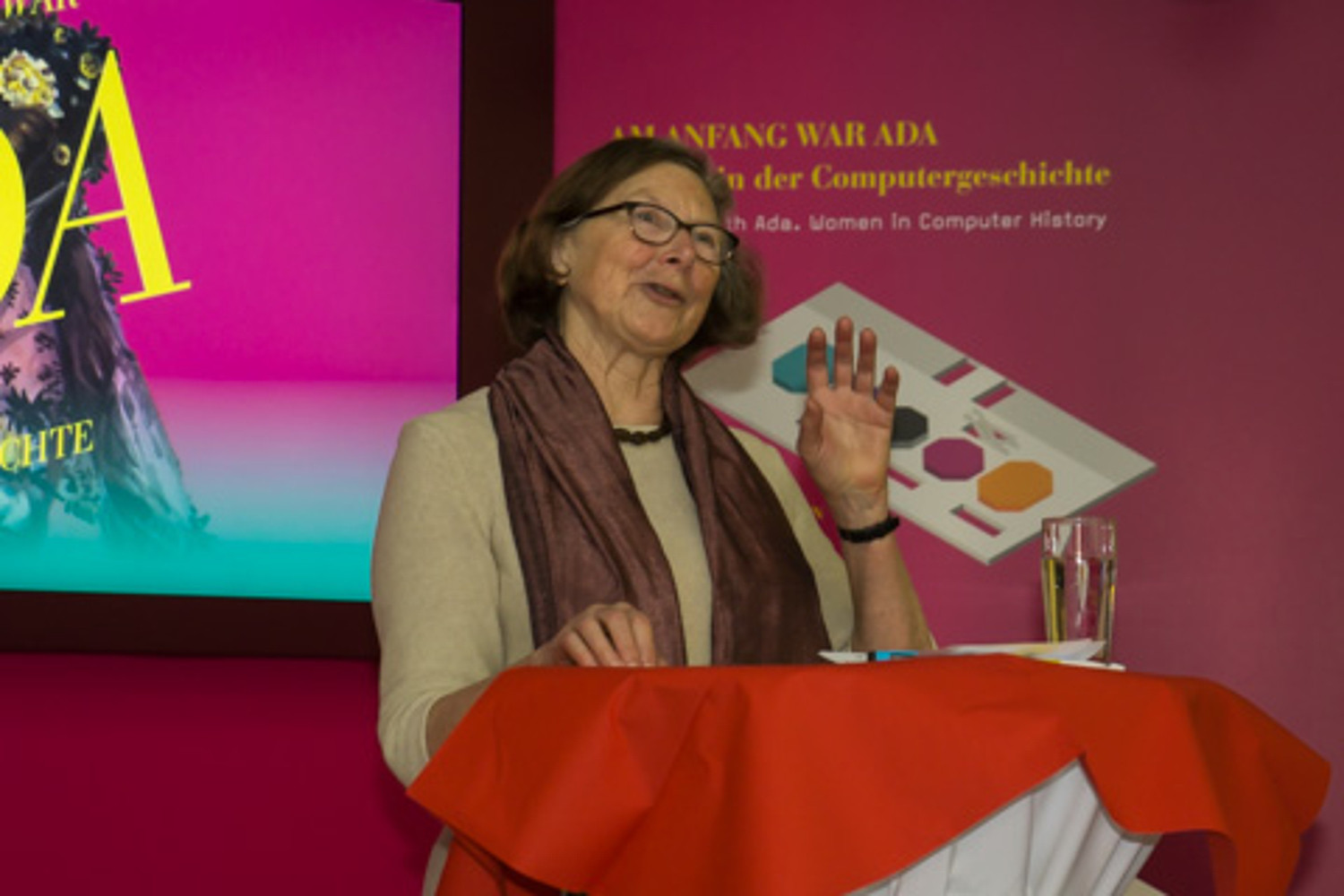 Prof. Dr. Christiane Floyd